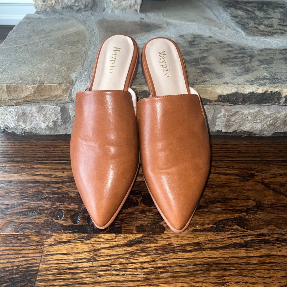 Womens Slip-Ons